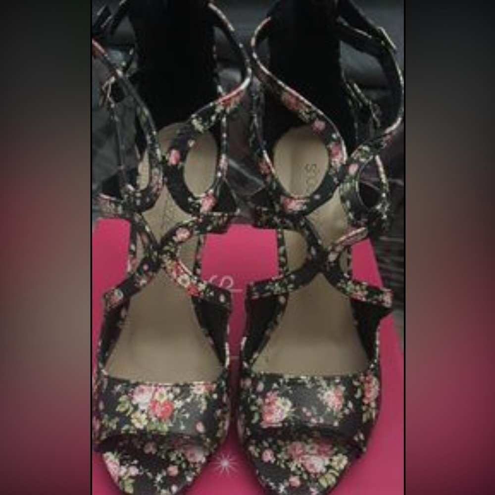 Floral heels